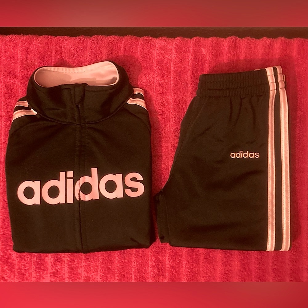2 Piece Adidas Track Suit 3T